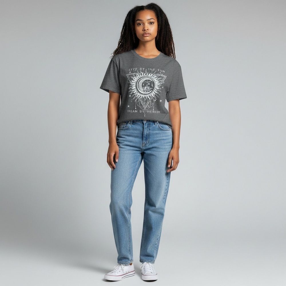 NWOT SHEIN Dark Gray Sun and Moon Graphic Tee short Sleeve size M